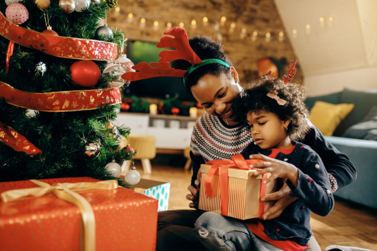 4 Ways to Make Your Year-End Holiday Advertising Campaigns Inclusive