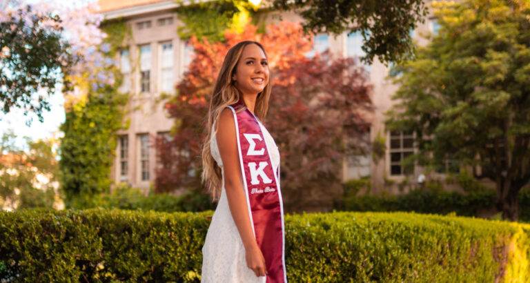 How to Advertise to Greek Life: Marketing to Sororities and Fraternities On-Campus