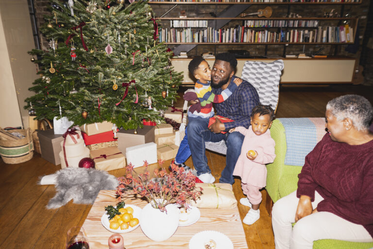 Your Guide to Marketing to Multicultural Audiences this Holiday Season